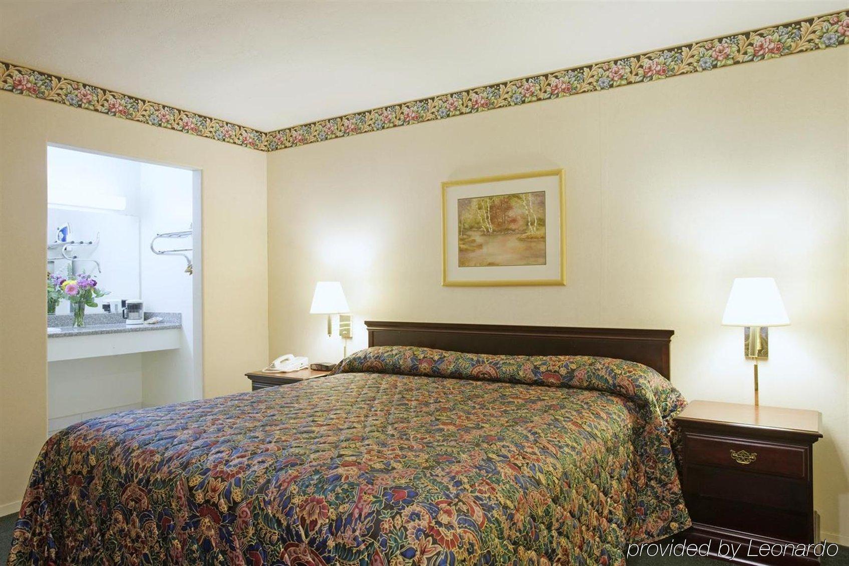 Americas Best Value Inn - Sky Ranch Palo Alto Ruang foto